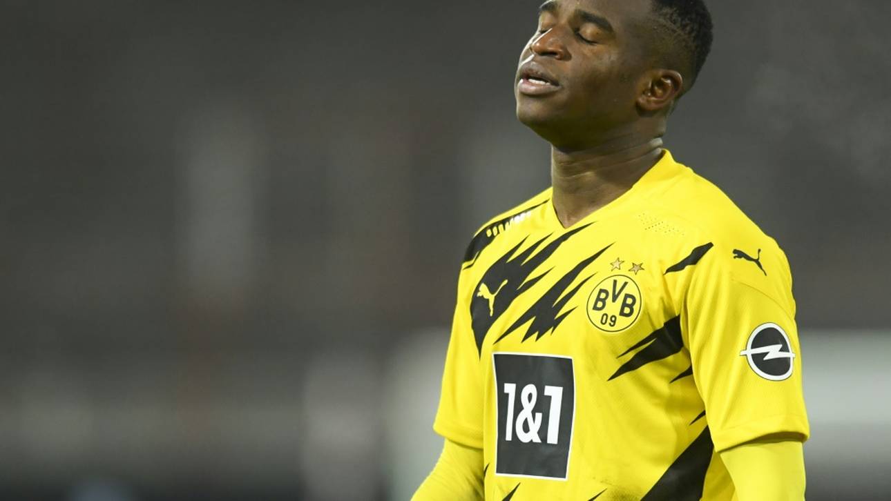 Medien: BVB ohne Moukoko in Braunschweig