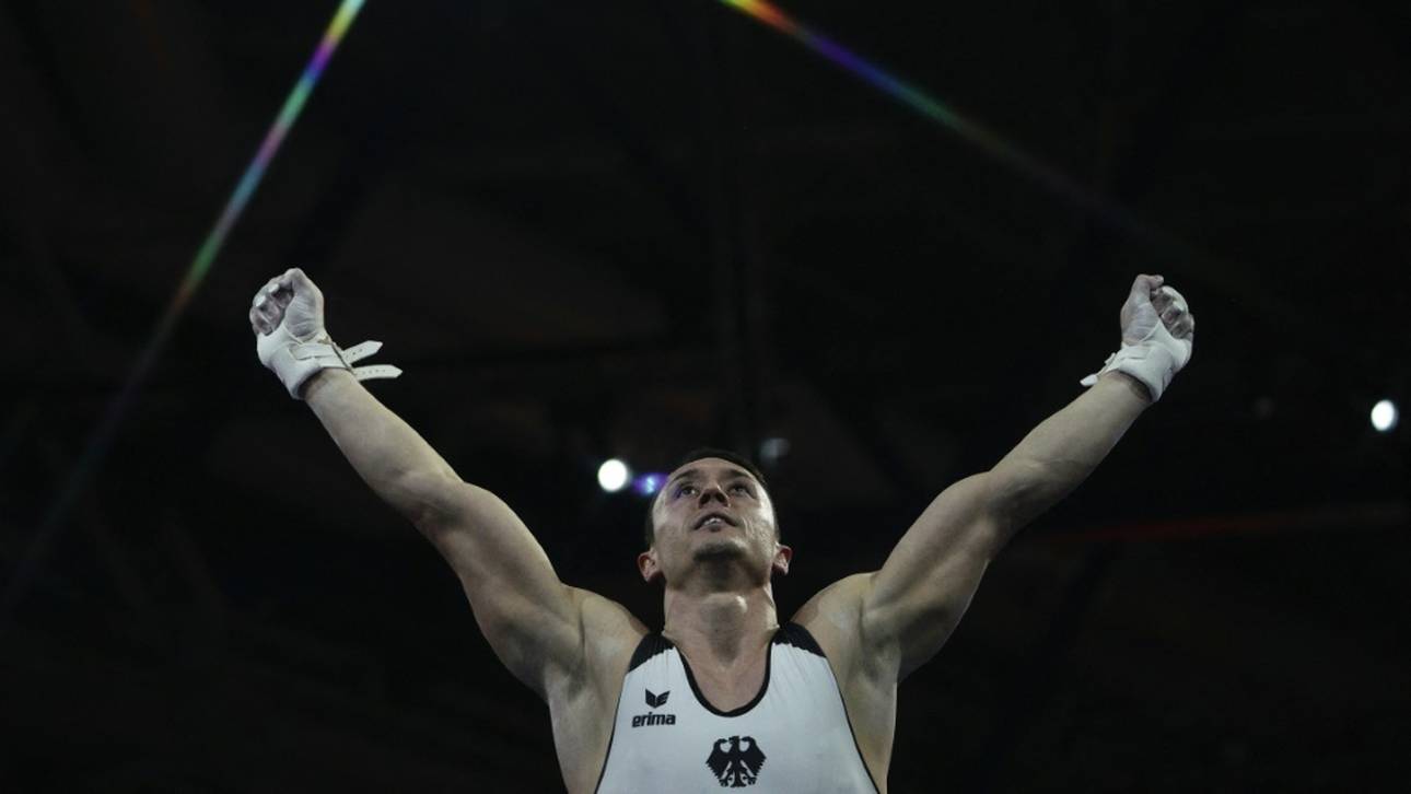 Toba holt EM-Silber am Reck