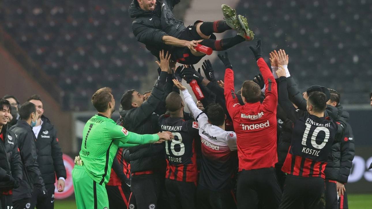 Streich verabschiedet Abraham mit Grußbotschaft