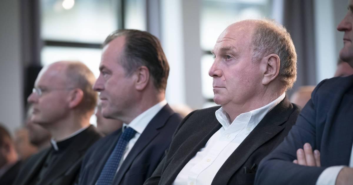 Uli Hoeneß on Clemens Tönnies, goals of FC Bayern