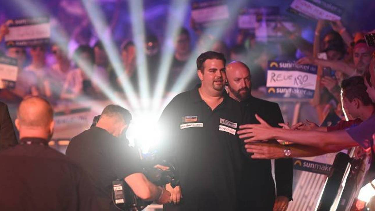 Publikumsliebling: So war es für Gabriel Clemens beim German Darts Masters 2019 in der LANXESS arena in Köln