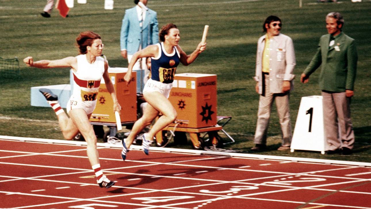 Heide Rosendahl (li.) kam knapp vor Renate Stecher (DDR) ins Ziel