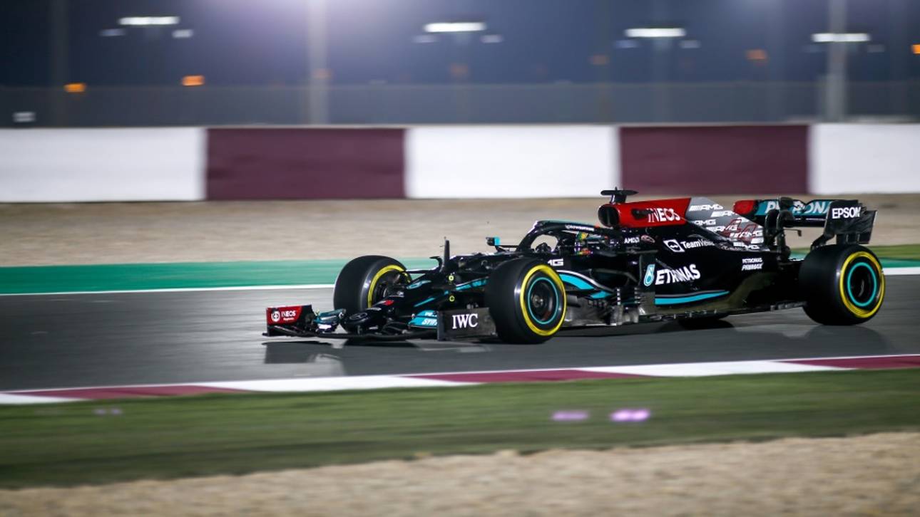 Formel 1: Hamilton gewinnt in Katar vor Verstappen