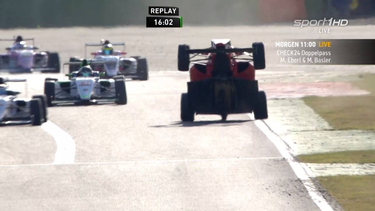 Führender überschlägt sich fast