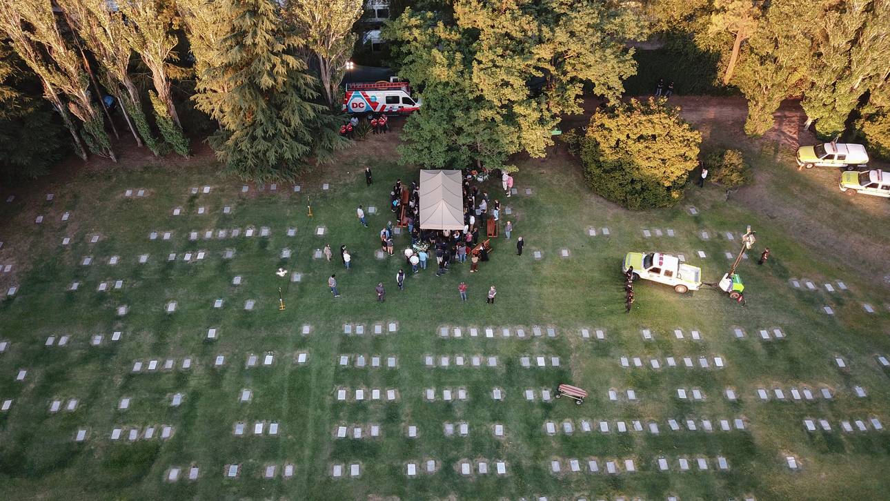Maradona in Argentinien beigesetzt