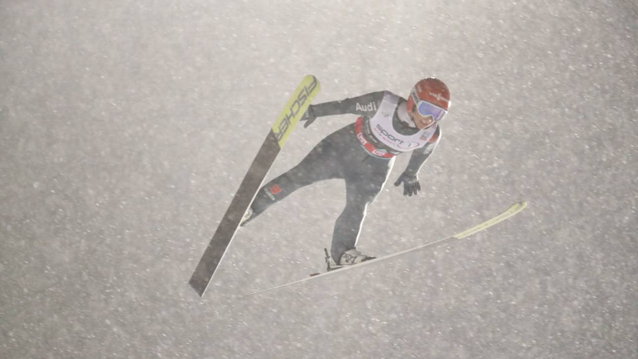 Althaus fliegt am Podest vorbei