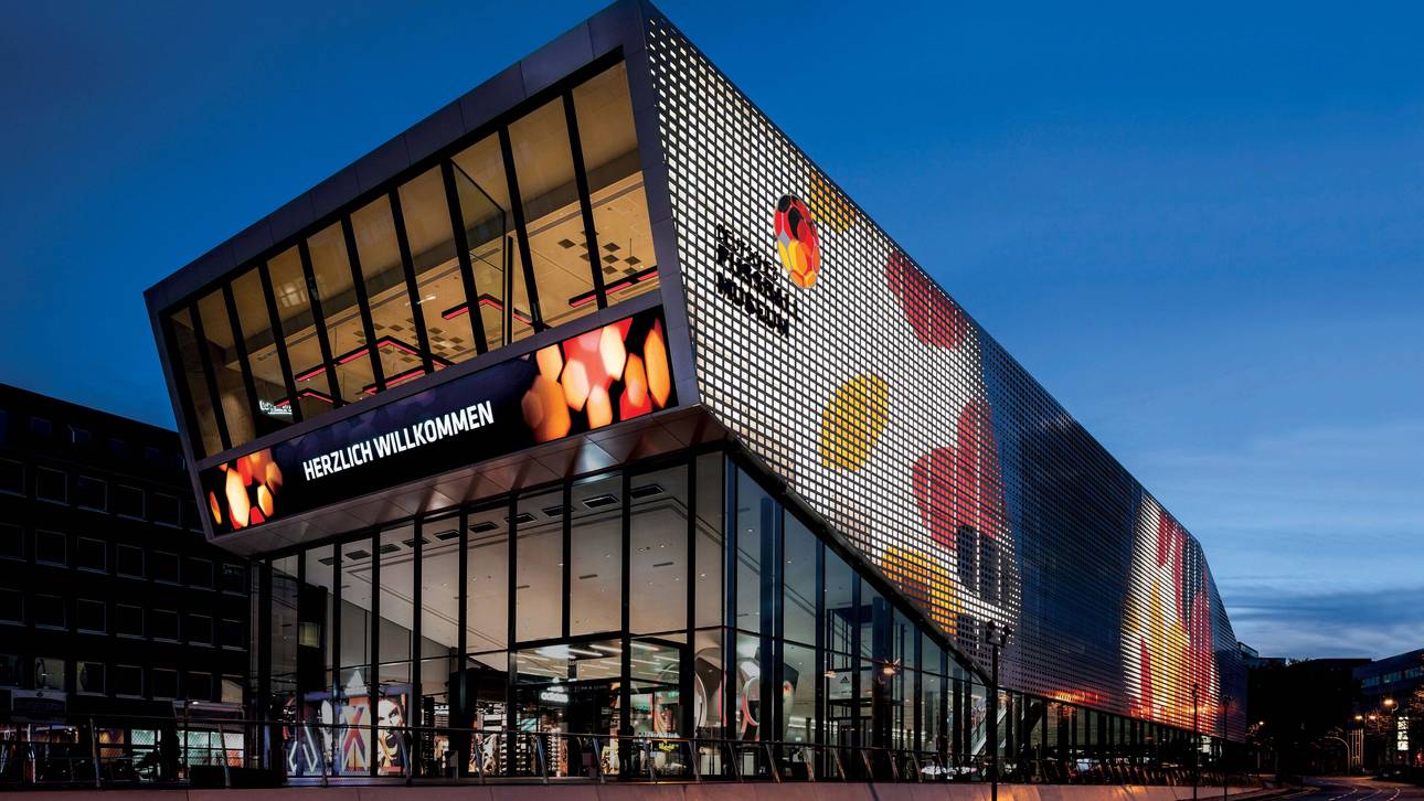 Alle Infos zu Europas Königsklasse: Der „Fantalk“ zum Start in die Champions-League-Saison am Dienstag und Mittwoch live im Free-TV auf SPORT1