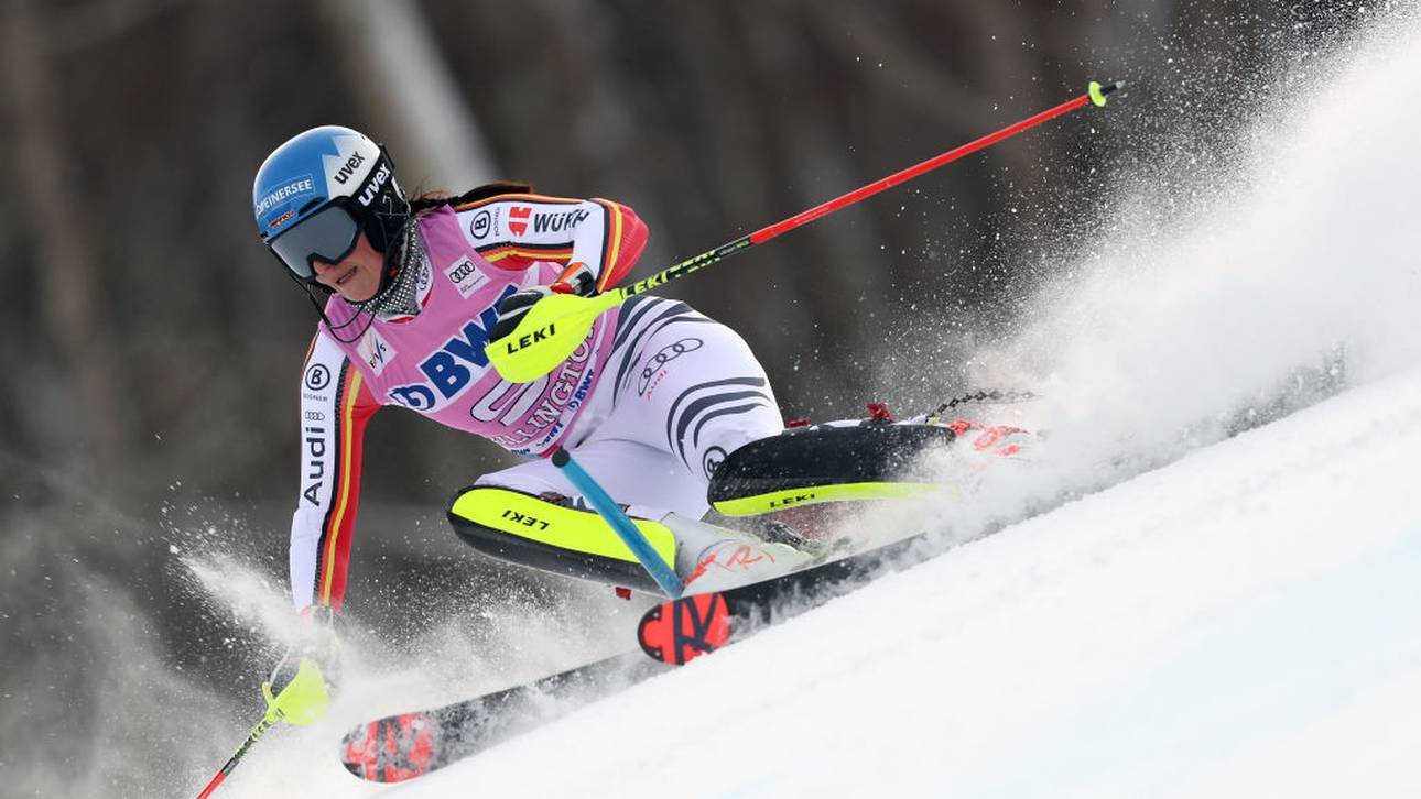 Ackermann knapp an Podest vorbei