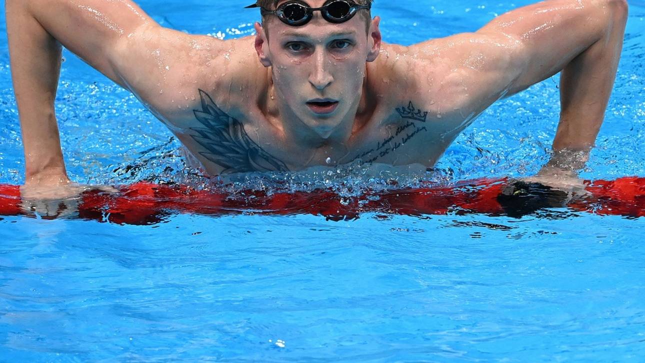 Schwimm-Weltcup in Berlin: Wellbrock locker ins Finale