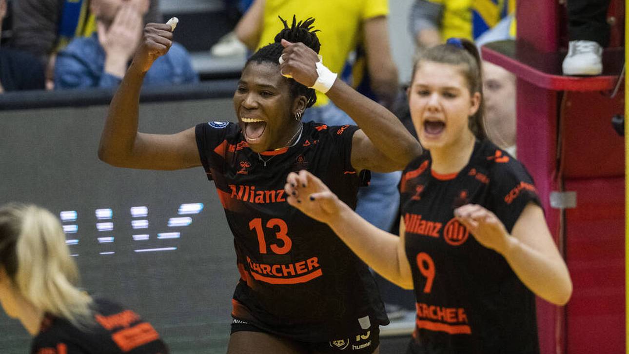 Volleyball-Meister gewinnt Topspiel
