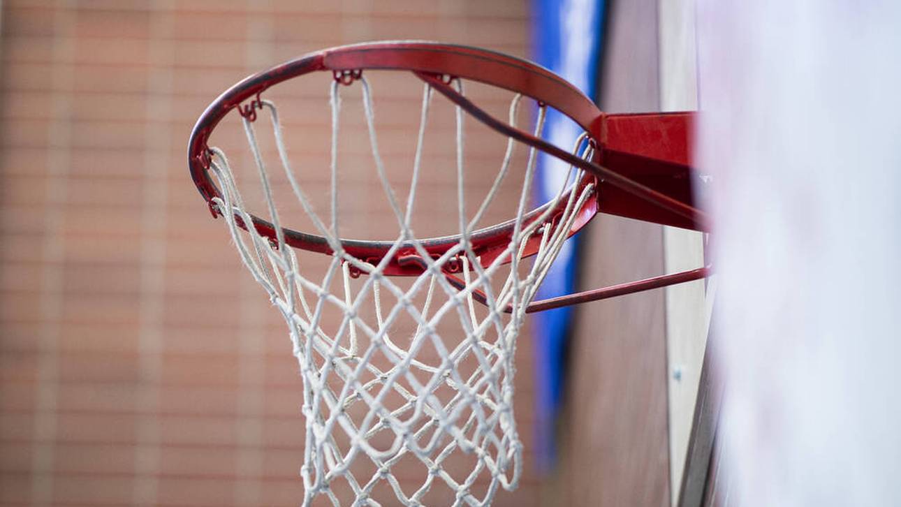 121:12! USA demontieren Gegner