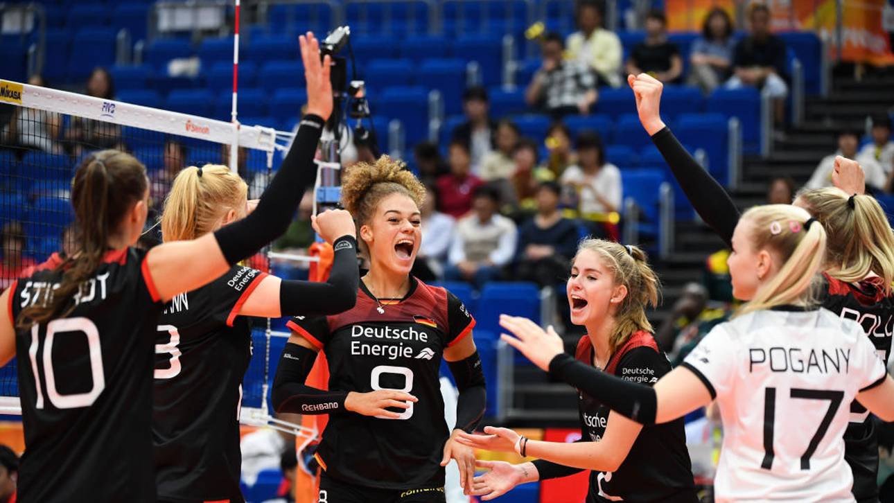 Schmetterlinge peilen Viertelfinale an