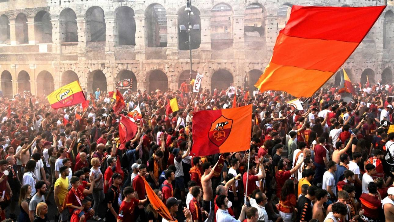 Irrer Empfang für Mourinhos Helden