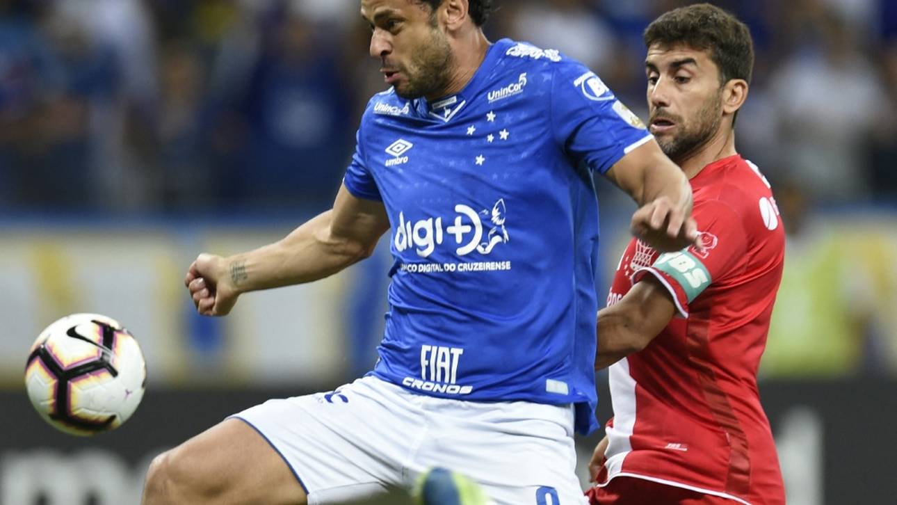 Brasiliens Torjäger Fred beendet Karriere mit Rekorden