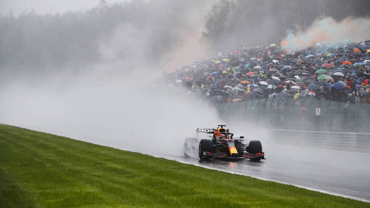 Verstappen gewinnt irres 2-Runden-Rennen