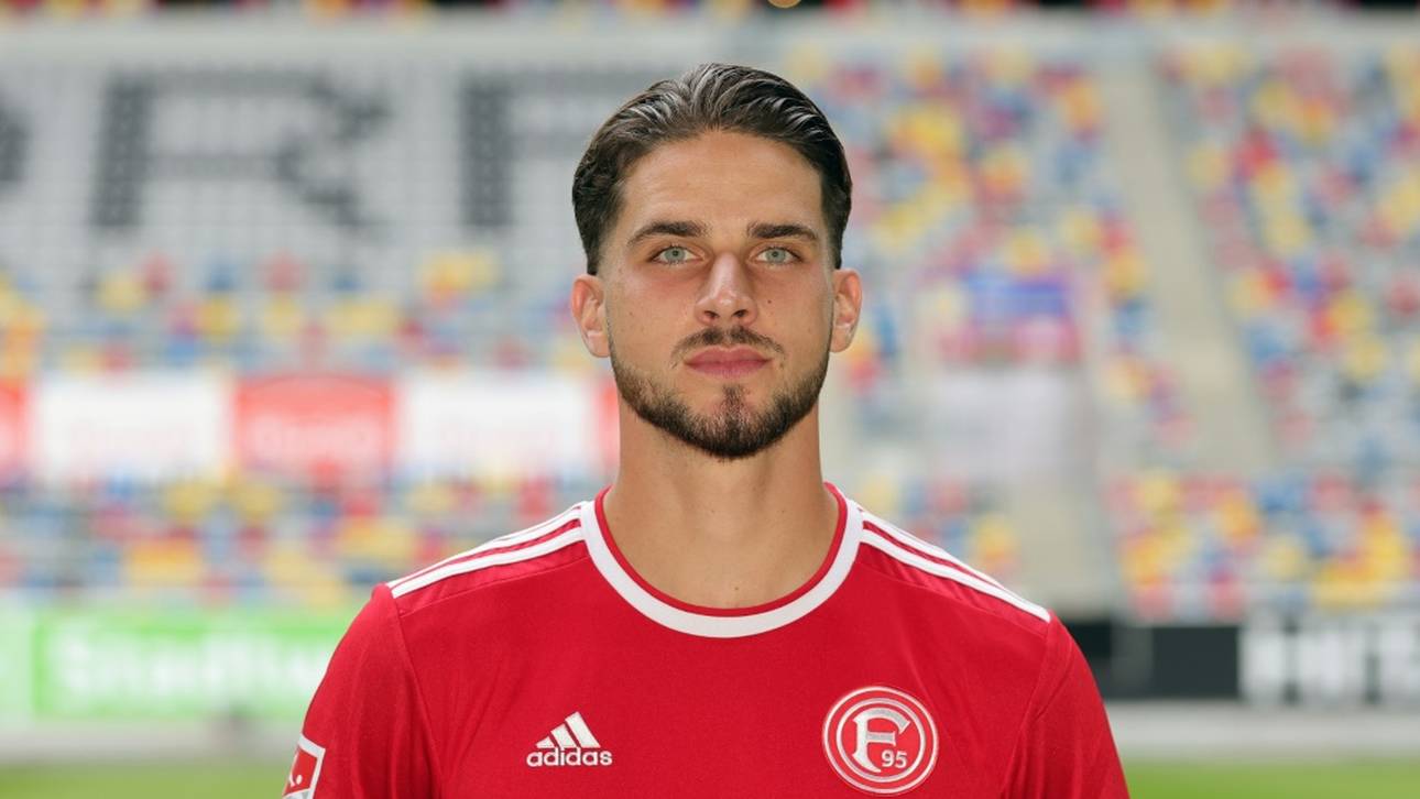 Lautern holt Angreifer Lobinger