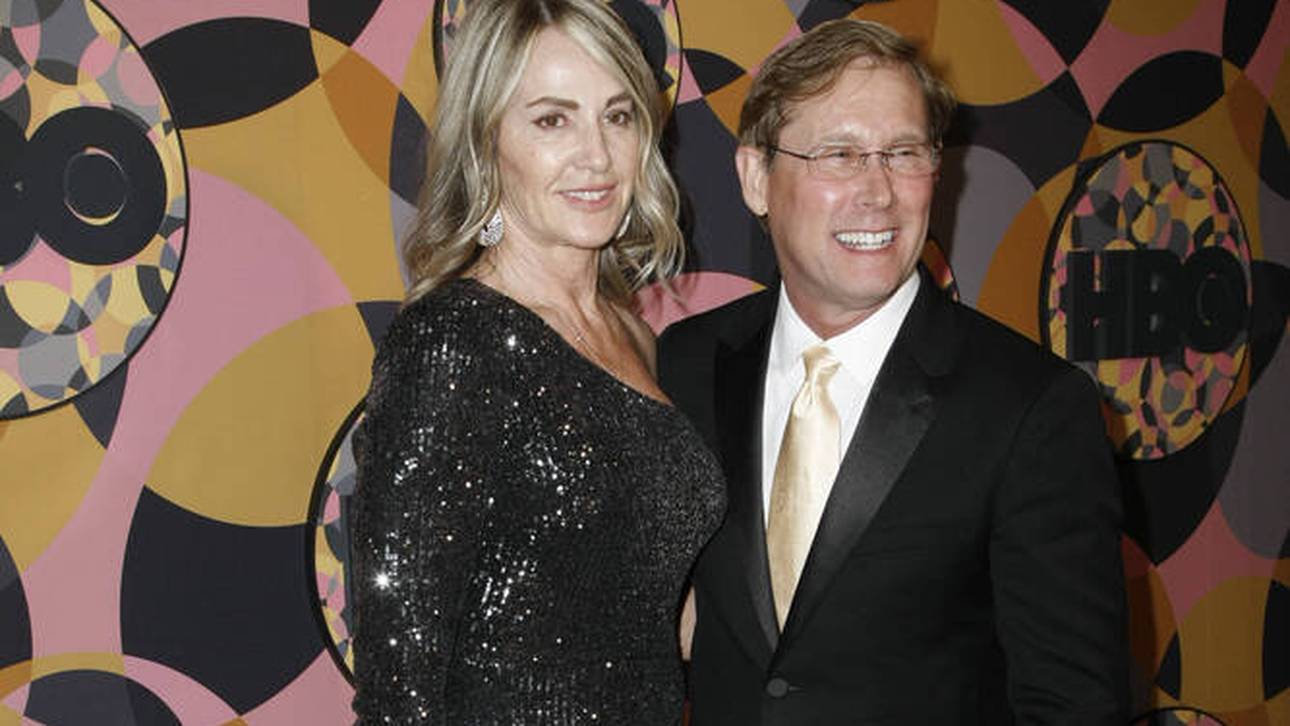 Nadia Comaneci im Jahr 2020 mit Mann Bart Connor bei den Golden Globes