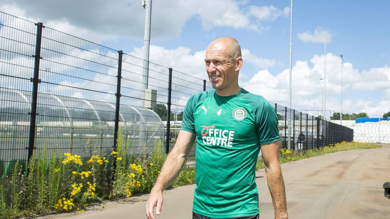 Robben legt bei Groningen los