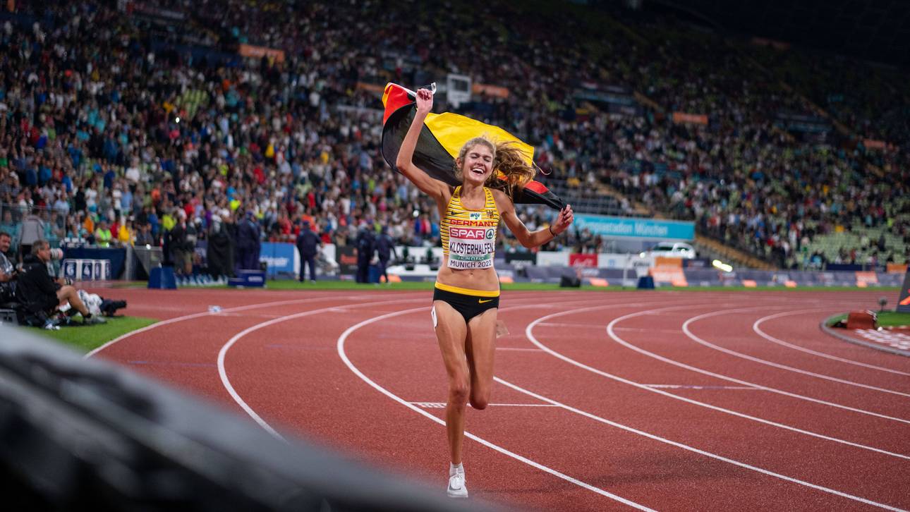 Konstanze Klosterhalfen feiert ihren EM-Titel