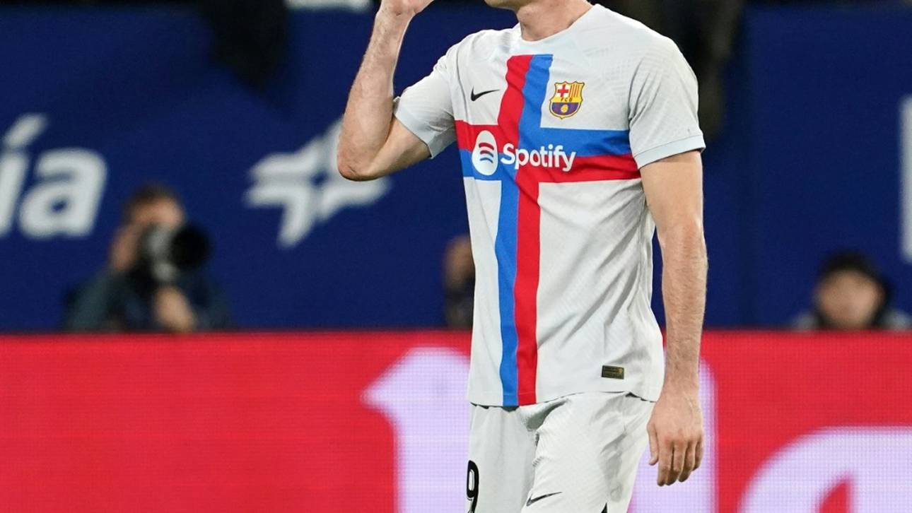 Barca-Sieg nach Lewandowski-Platzverweis