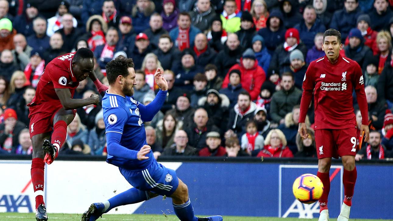 Liverpool springt auf Rang eins