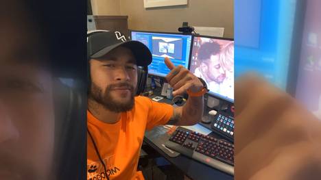 Neymar vertreibt sich die Zeit zwischen Champions-League-Spieltag und Liga-Alltag natürlich mit Zocken. Beim streamen passiert ihm ein folgenschweres Missgeschick.