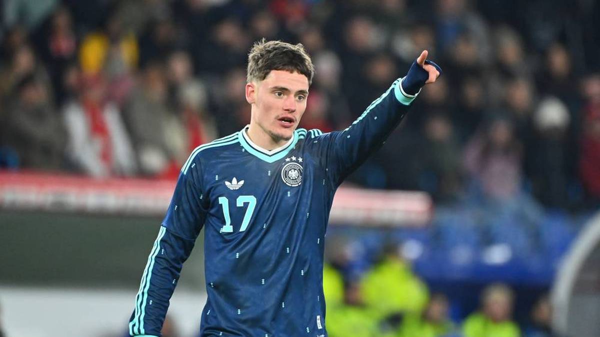 FLORIAN WIRTZ:
Alter: 23, Verein: Liverpool FC, Länderspiele: 39, Tore: 10