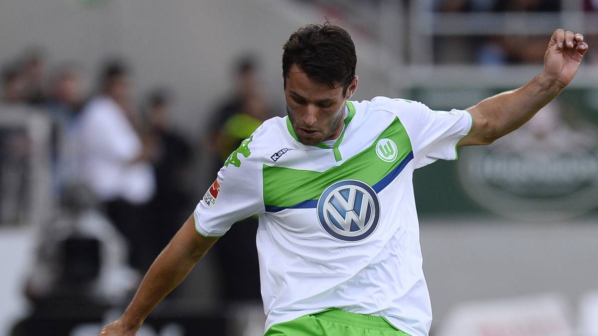 CHRISTIAN TRÄSCH: Begann gut gegen Bayerns Mario Götze. Im weiteren Spielverlauf aber mit immer mehr  Problemen gegen Douglas Costa. SPORT1-Note: 3,5 