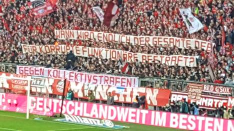 Einige Fans des FC Bayern hielten dieses Transparent für sich