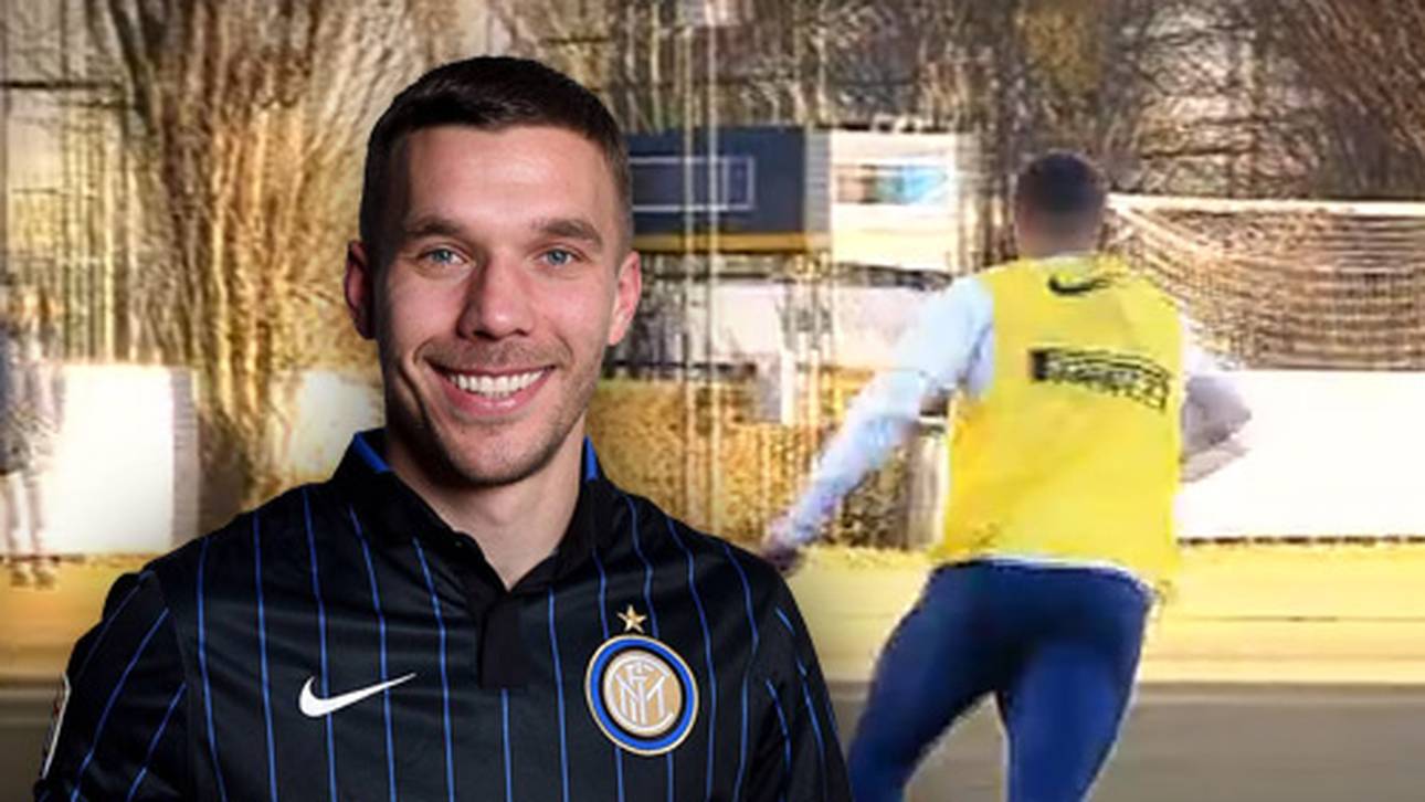 Lukas Podolski saß beim FC Arsenal in dieser Saison hauptsächlich auf der Bank