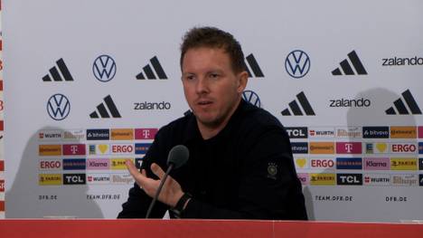 Julian Nagelsmann wird auf der PK vor dem Länderspiel gegen die Schweiz gefragt, ob er die Partie zum Testen oder Einspielen nutzen wolle. Die trockene Antwort des Bundestrainers sorgt für eine Diskussion mit dem Reporter.