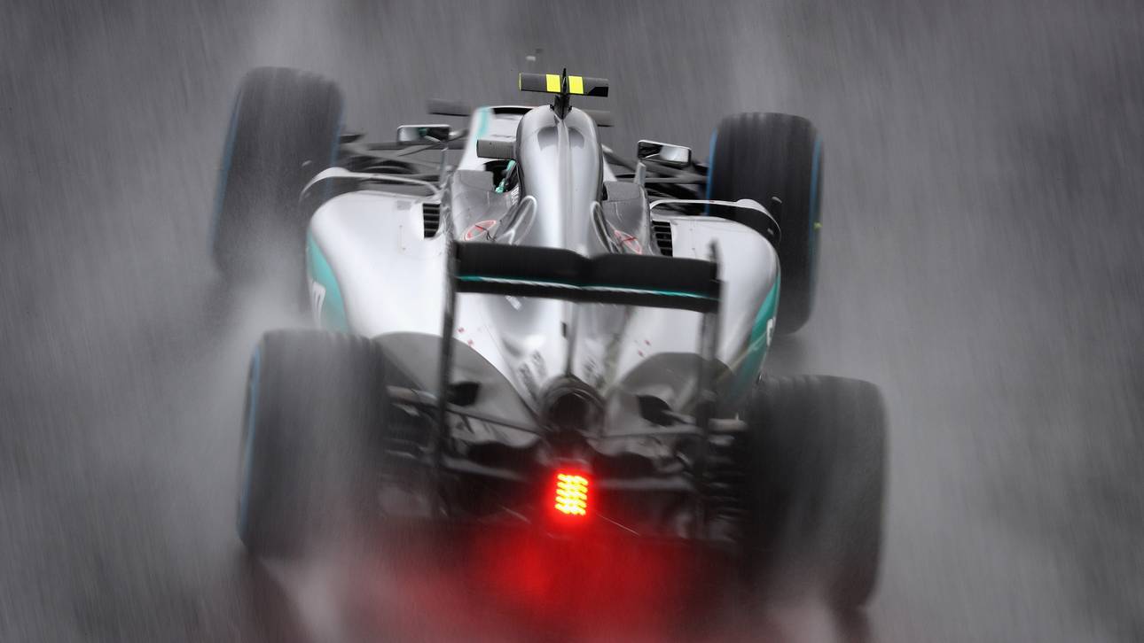 Gerät Rosberg noch ins Schwimmen?