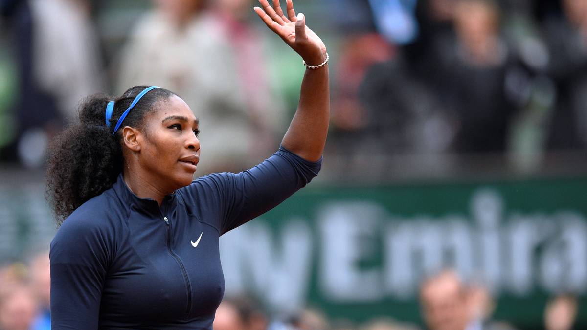 Am Ende zieht Williams in ihr viertes French-Open-Finale ein. Die bisherigen drei hat sie allesamt gewonnen. Chapeau!