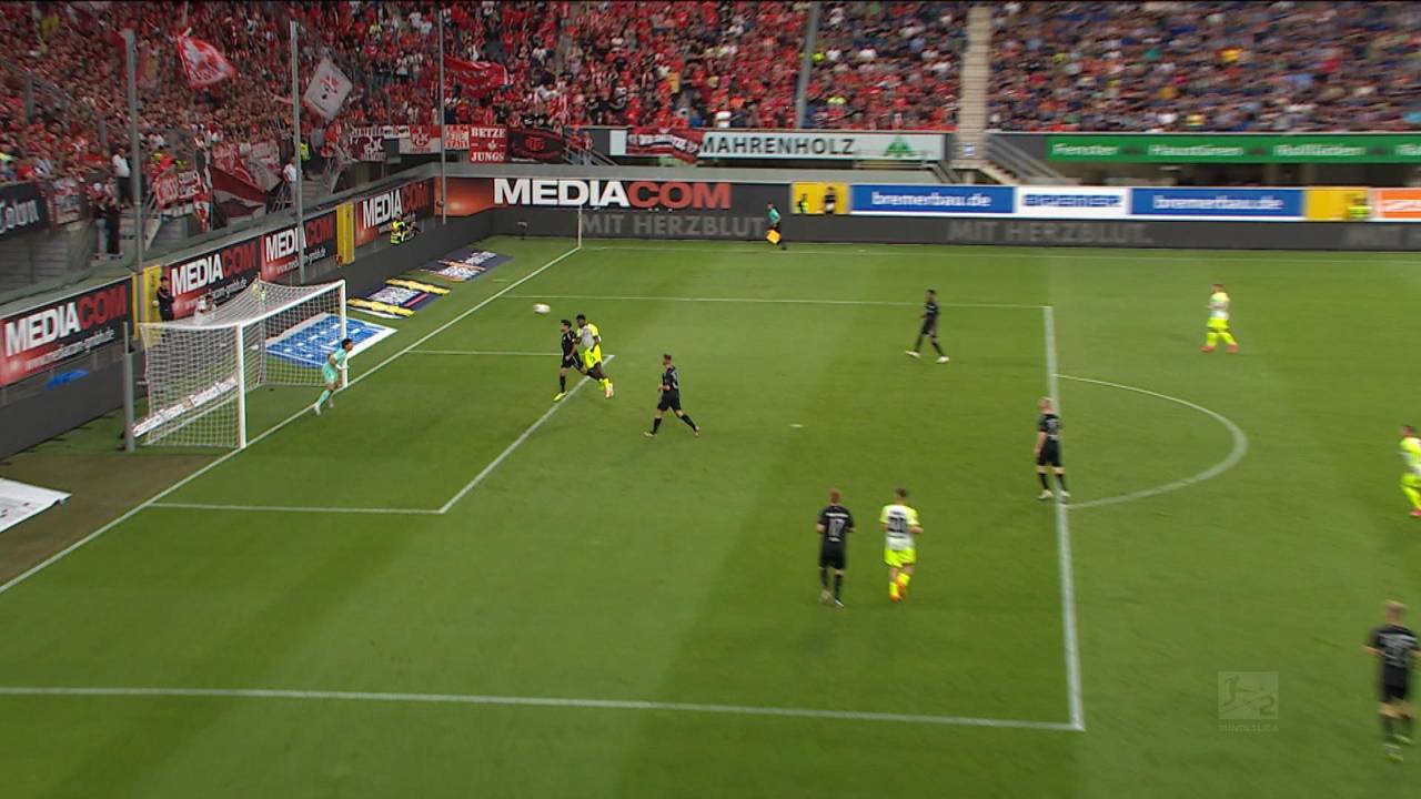 Paderborn holt Abwehrriesen