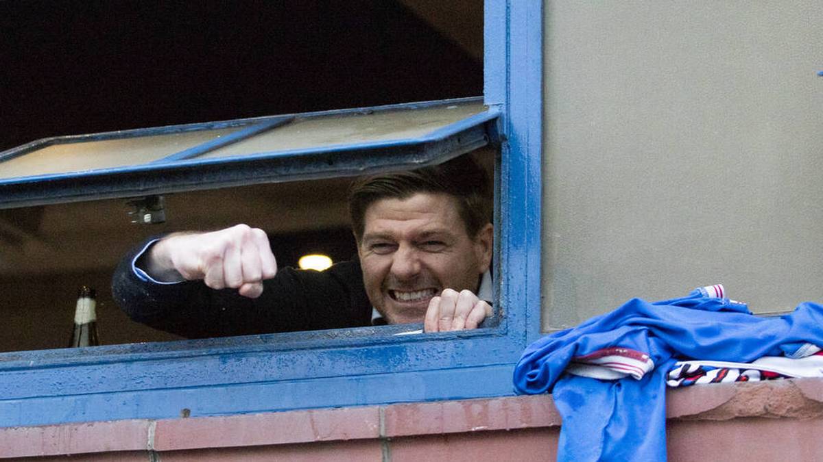 Steven Gerrard ist Meister mit den Glasgow Rangers