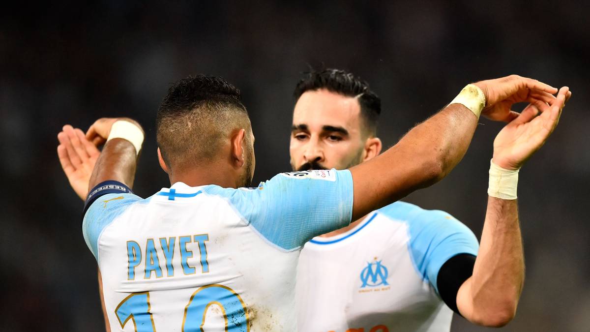 Wenig später, im Januar 2017, wechselte Payet nach Marseille. Schon früher hatte er bei AS Saint-Etienne Trainingseinheiten geschwänzt, um einen Wechsel zu PSG zu erzwingen - und war dann in Lille gelandet