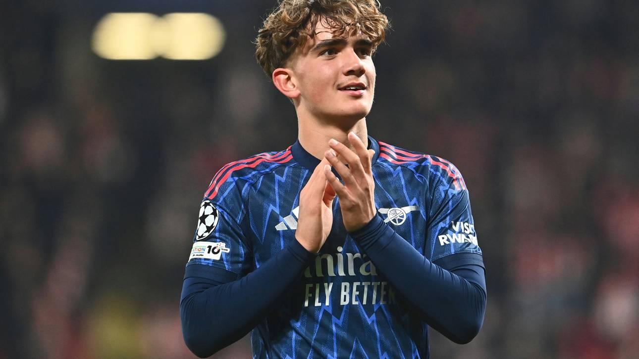 Jüngster CL-Spieler: Dowman löst Moukoko ab