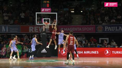 In der Viertelfinal-Serie der Basketball-EuroLeague gleicht der FC Bayern gegen den FC Barcelona zum 2:2 aus. Der Traum von der Final-Four-Teilnahme lebt weiter. 
