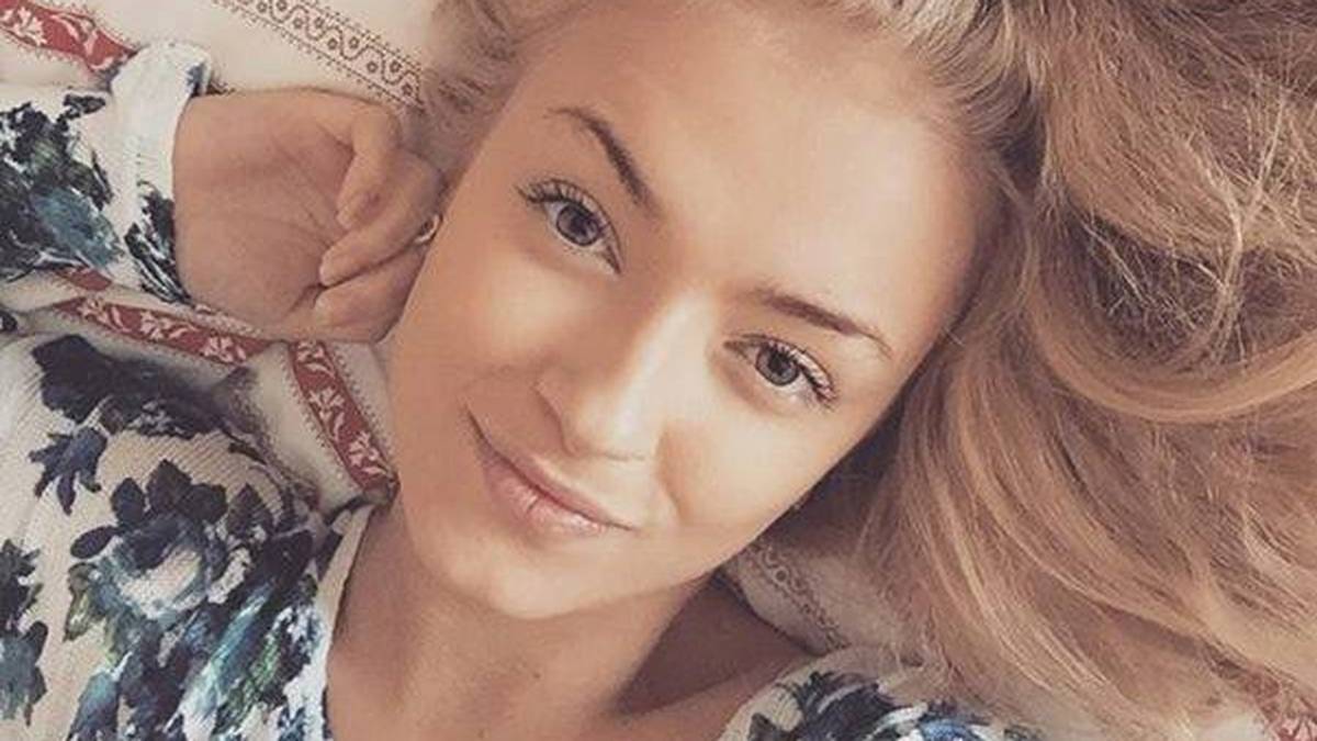 Sie ist hauptberufliche Pro-Gamerin....