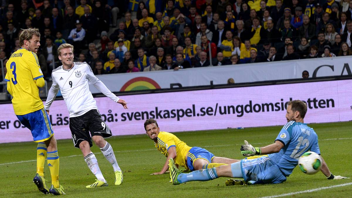 PLATZ 8: WM-QUALIFIKATION 2013 / Schweden - Deutschland 3:5: Das bislang letzte Pflichtspiel beschert acht Tore. Die DFB-Auswahl hat mit 5:3 das bessere Ende für sich. Andre Schürrle macht eines seiner besten Länderspiele