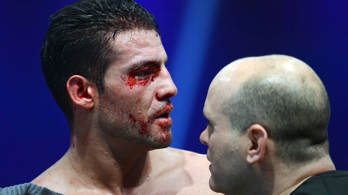 Bei den Substanzen soll es sich um Epitrenbolon (ein verbotenes Tiermast-Mittel) und Drostanolon (früher als Brustkrebs-Medikament verwendet) handeln. Charr kündigte aber an, die B-Probe öffnen zu lassen