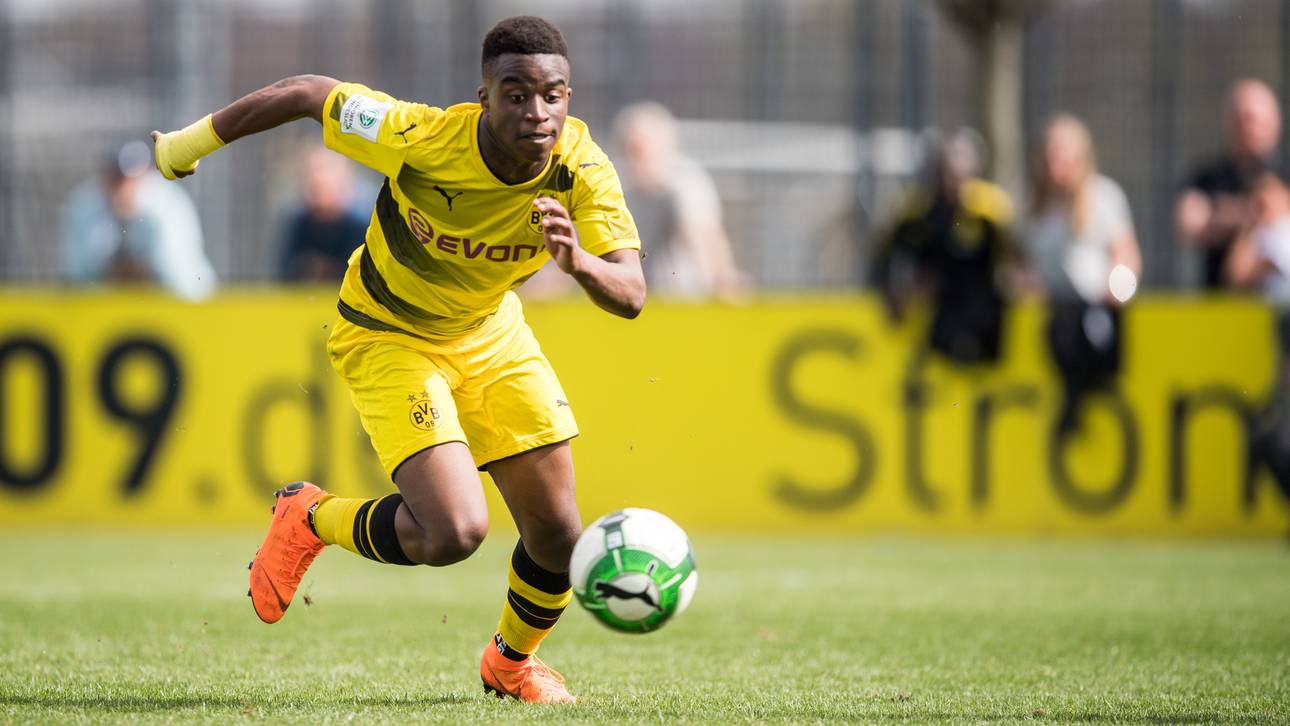 Wunderkind Moukoko vor Krönung