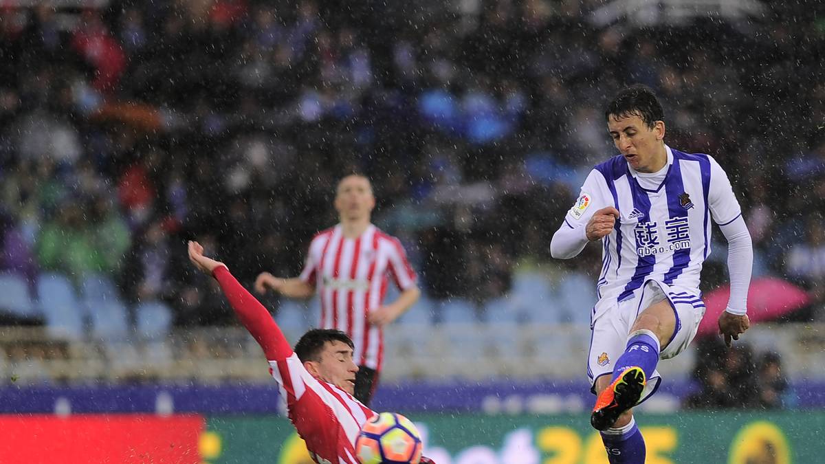 PLATZ 10 - Mikel Oyarzabal (21), Real Sociedad, 51,3 Millionen Euro
