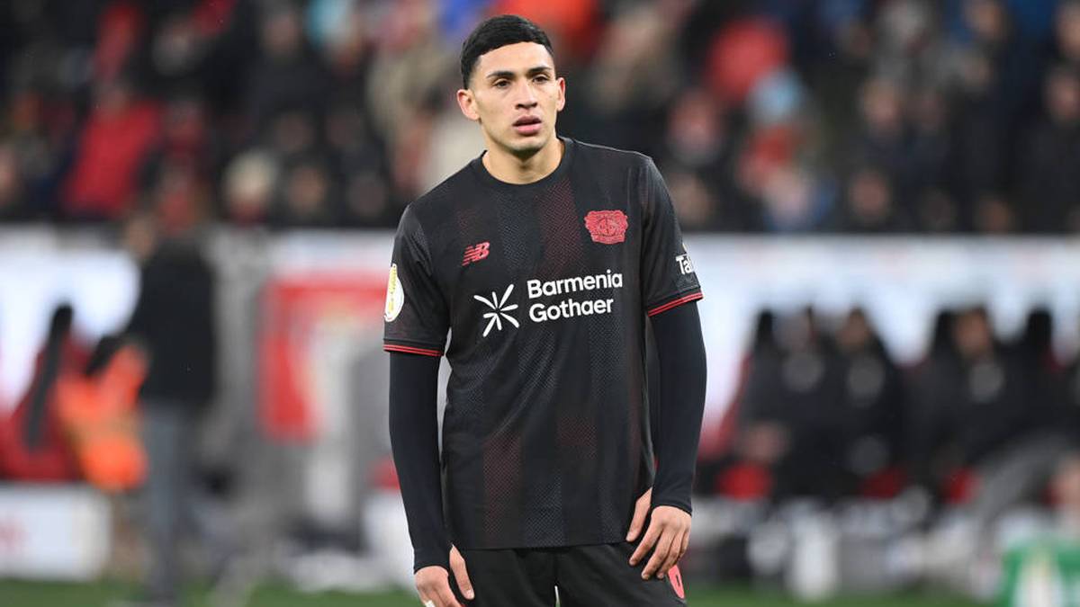 EZEQUIEL FERNÁNDEZ (ab 82. Min.): Übernahm im defensiven Mittelfeld den Job seines Landsmannes Palacios und ließ sich nichts mehr zuschulden kommen. SPORT1-Note: keine Bewertung