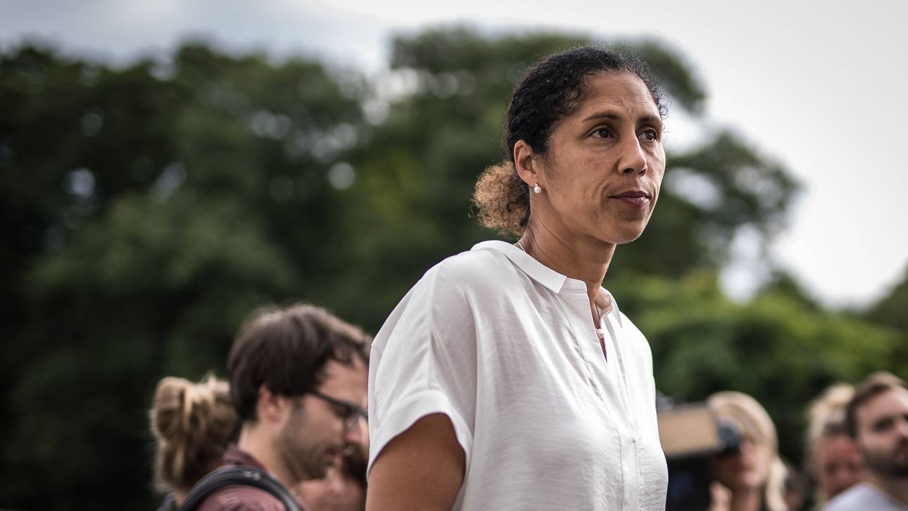 Jones mit Umbruch bei DFB-Frauen