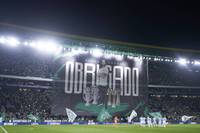 Sporting-Fans reagieren emotional auf den Abgang von Trainer Ruben Amorim, der zu Manchester United wechselt. Die Anhänger des portugiesischen Meisters erleben eine turbulente Zeit.