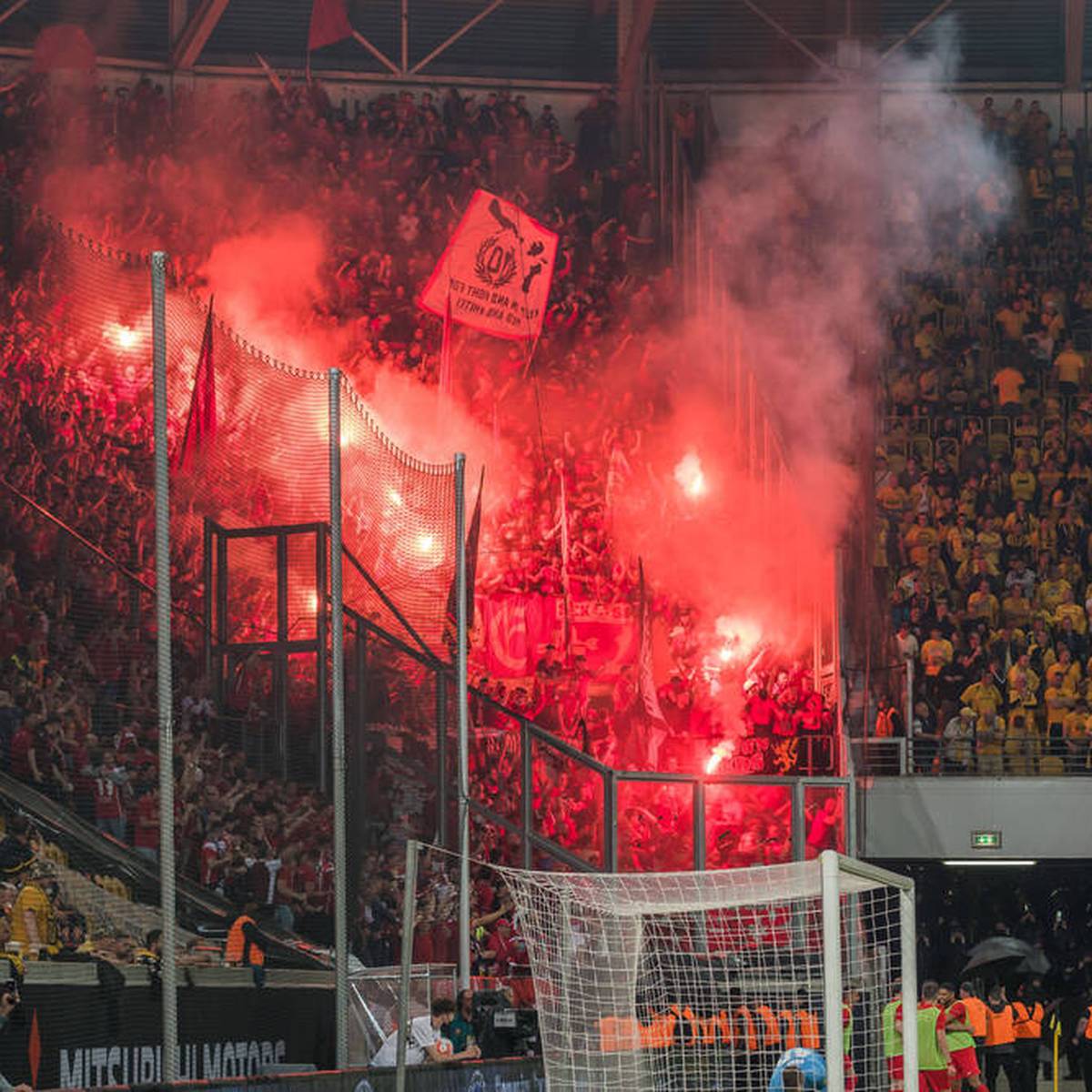 Die Sportgerichtsverfahren gegen den Drittligisten Dynamo Dresden werden in einer mündlichen Verhandlung am 11. Juli verhandelt.