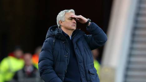 MIDDLESBROUGH, ENGLAND - JANUARY 05: Jose Mourinho, Manager of Tottenham Hotspur reacts during the FA Cup Third Round match between Middlesbrough and Tottenham Hotspur at Riverside Stadium on January 05, 2020 in Middlesbrough, England. (Photo by Alex Livesey/Getty Images)