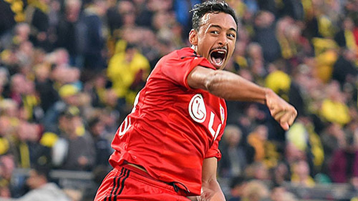 "Das freut mich, das nehme ich natürlich gerne mit", jubelt Bellarabi nach dem Spiel, in dem er Ulf Kirsten und Giovane Elber als schnellste Torschützen der Bundesliga-Geschichte ablöst
                  