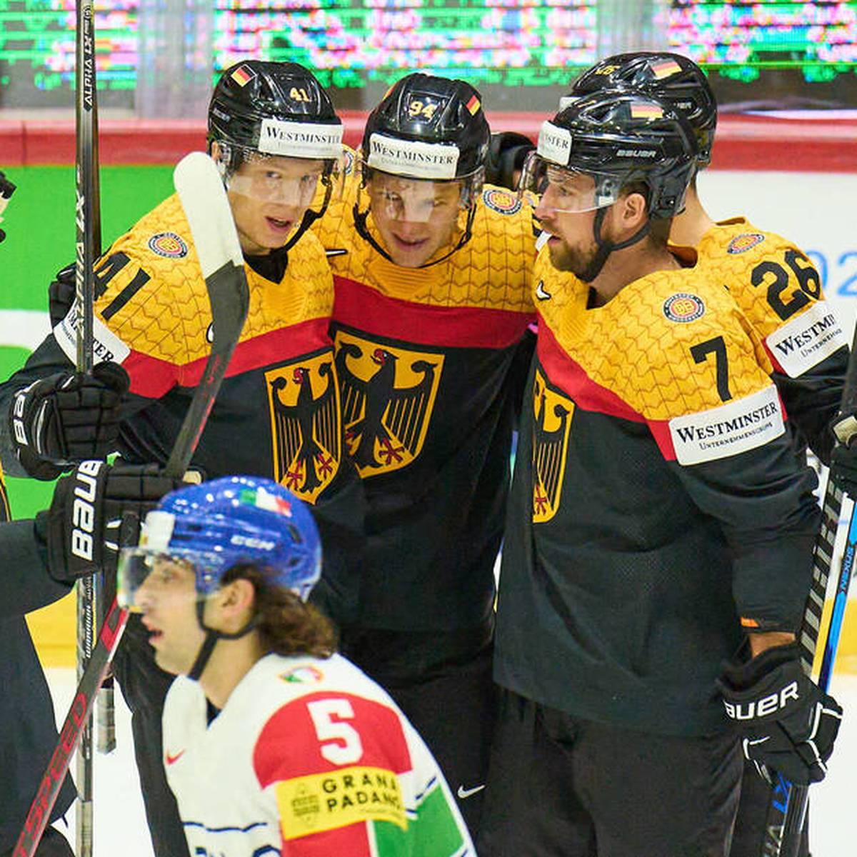 Das deutsche Team hat bei der Eishockey-WM in Finnland zwar vorzeitig die K.o.-Runde erreicht. Weitere Punkte heute gegen Kasachstan wären dennoch Gold wert.